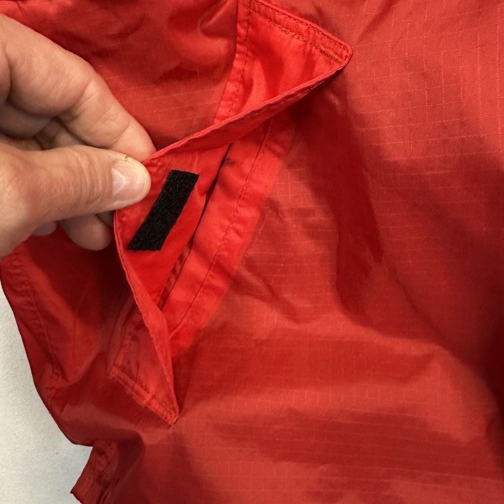 Sterns Dry Wear Jacket‎ Men's Medium Hooded Rain Jacket Waterproof Red *Flawed* - Picture 10 of 14